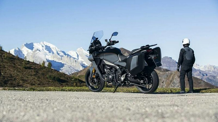 2024 Yamaha TRACER 9 GT+