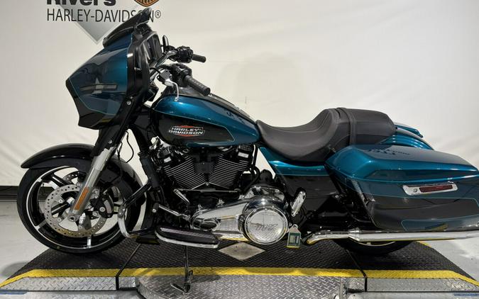 2026 Harley-Davidson® Street Glide® Teal Thunder / Vivid Black Chrome Trim