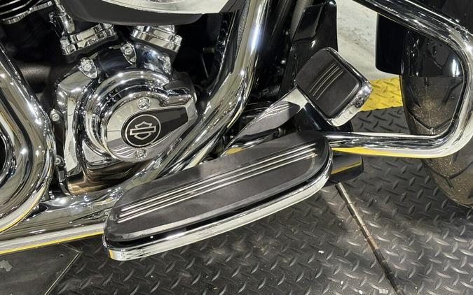 2026 Harley-Davidson® Street Glide® Teal Thunder / Vivid Black Chrome Trim