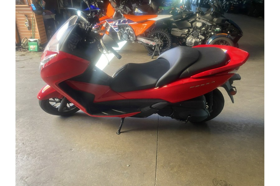 2014 Honda FORZA Base