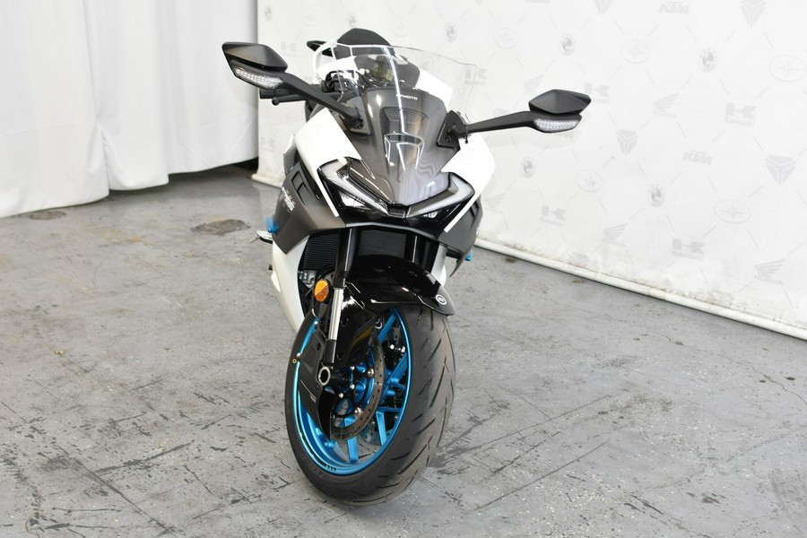 2026 675 SS - CFMOTO