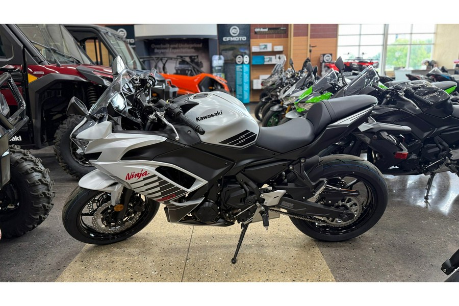 2026 NINJA 650 ABS - Kawasaki