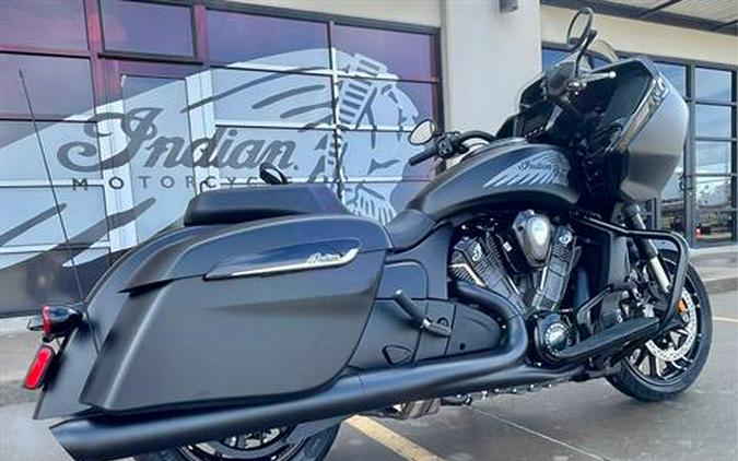 2024 Indian Motorcycle Challenger® Dark Horse® with PowerBand Audio Package