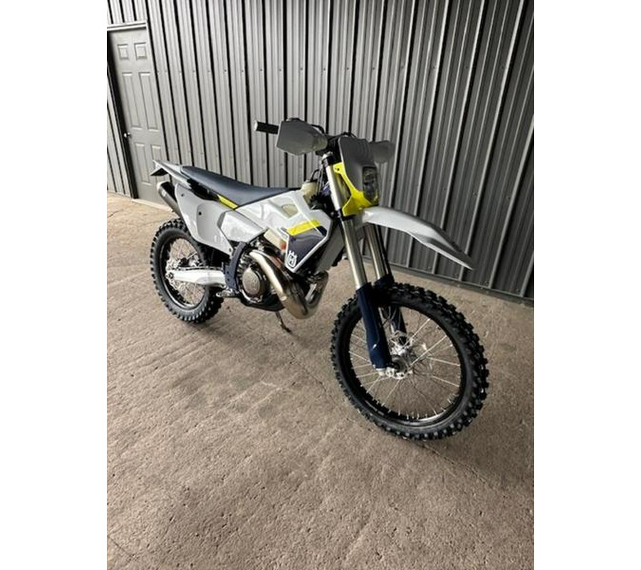 2025 Husqvarna® TE 300