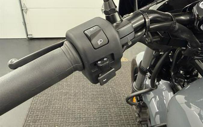 2023 Yamaha Bolt R-Spec