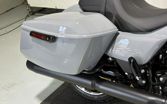 2026 Harley-Davidson® Street Glide® Dark Billiard Gray Black Trim
