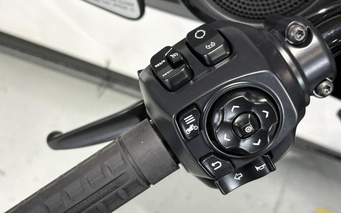 2026 Harley-Davidson® Street Glide® Dark Billiard Gray Black Trim