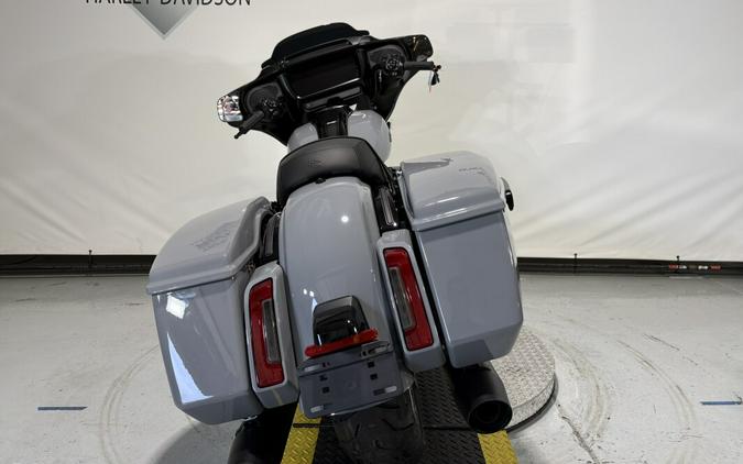 2026 Harley-Davidson® Street Glide® Dark Billiard Gray Black Trim