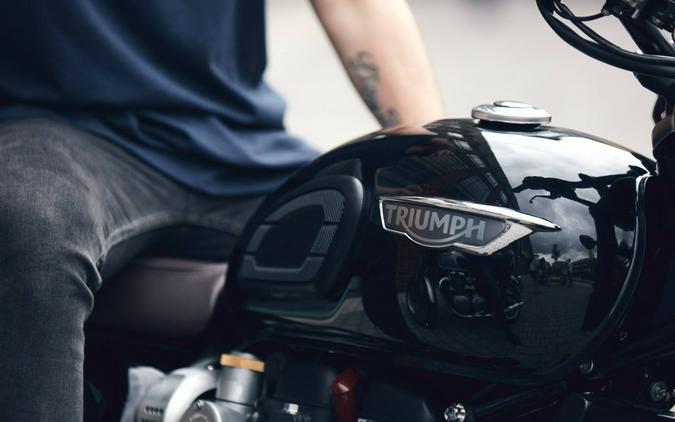 2017 Triumph Bonneville T120 Black