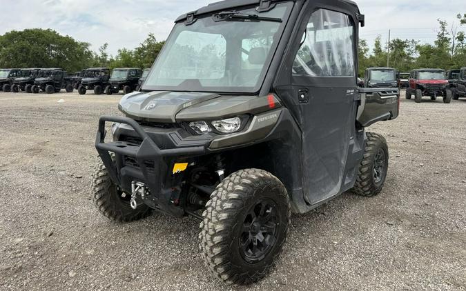 2021 Can-Am Defender XT HD8