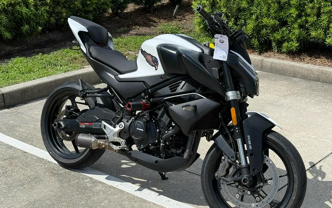 2024 CFMOTO 450NK
