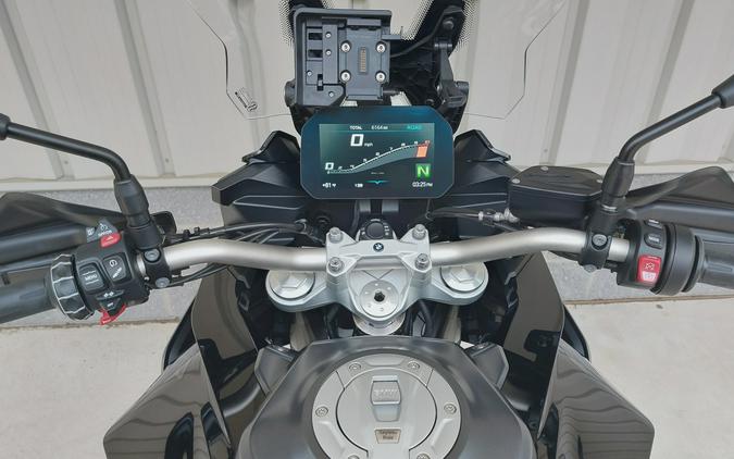2024 BMW F 900 XR - Triple Black