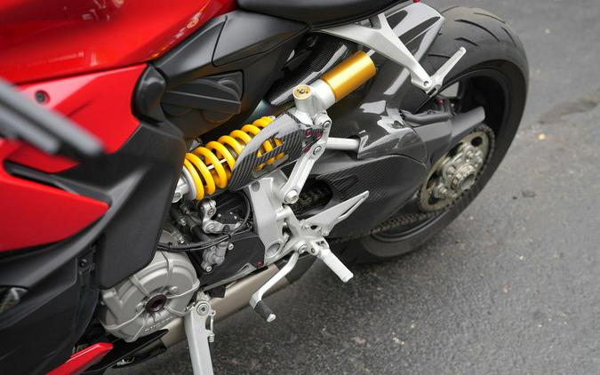 2022 Ducati Streetfighter V2 Ducati Red
