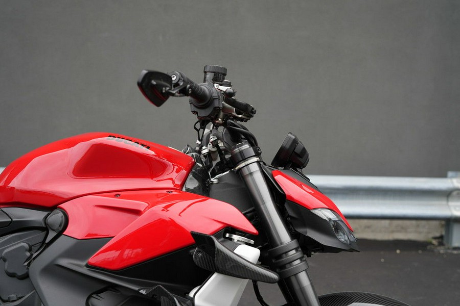 2022 Ducati Streetfighter V2 Ducati Red
