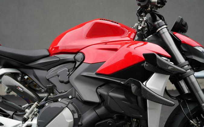 2022 Ducati Streetfighter V2 Ducati Red