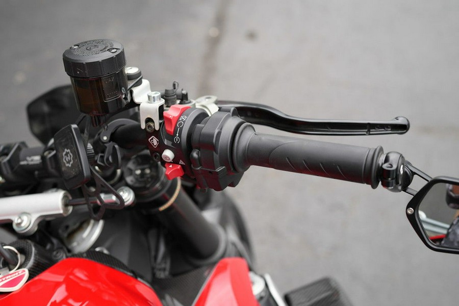 2022 Ducati Streetfighter V2 Ducati Red