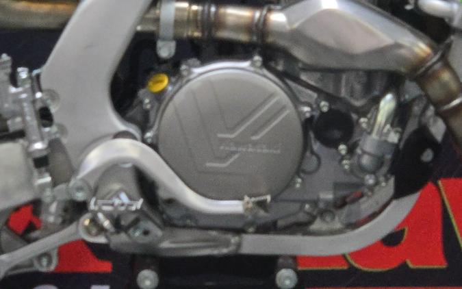 2026 Kawasaki KX 450