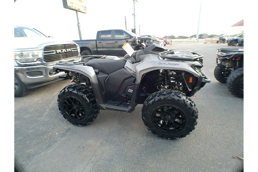 2026 Can-Am ATV OUTL XT 700