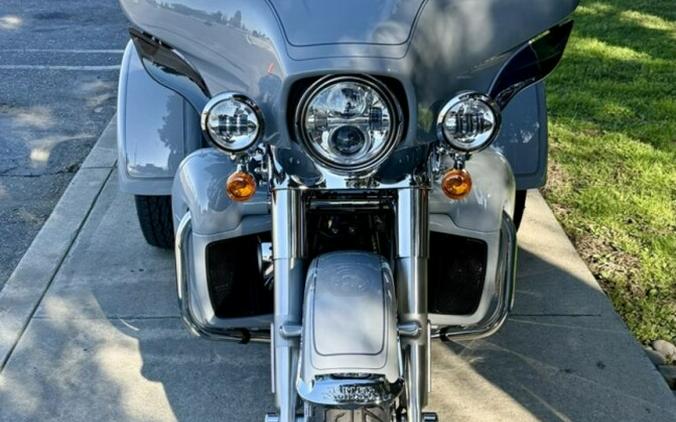 FLHTCUTG 2024 Tri Glide™ Ultra