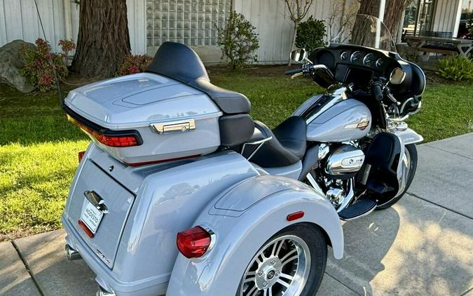 FLHTCUTG 2024 Tri Glide™ Ultra