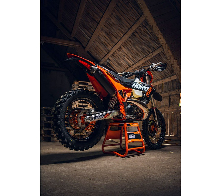 2027 KTM 300 XC-W Hardenduro