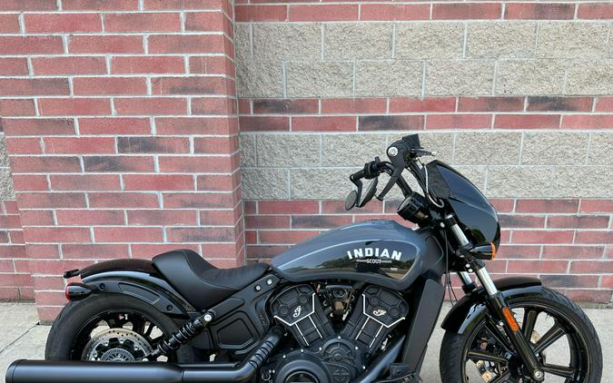 2022 Indian Scout Rogue Review [9 Fast Facts: Cruiser Motorcycle]