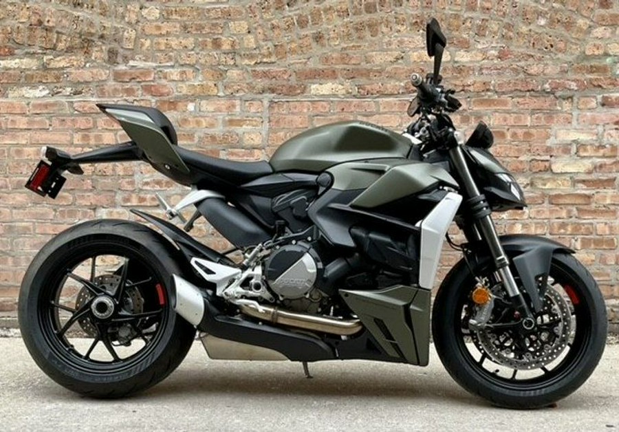 2024 Ducati Streetfighter V2