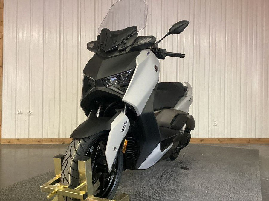 2024 Yamaha XMAX™ Base