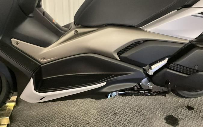 2024 Yamaha XMAX™ Base