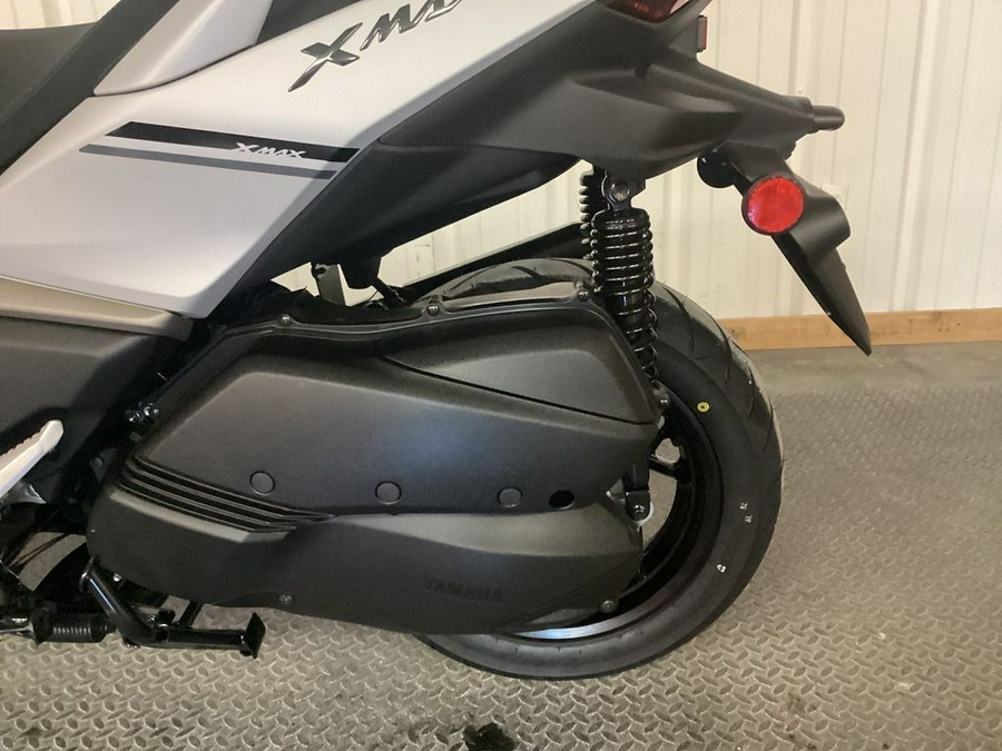 2024 Yamaha XMAX™ Base