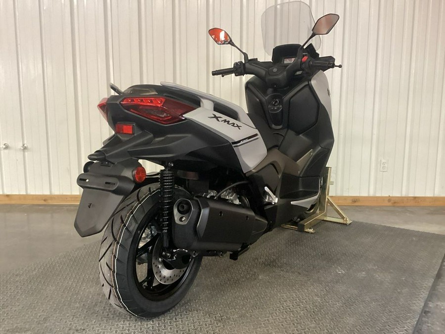 2024 Yamaha XMAX™ Base