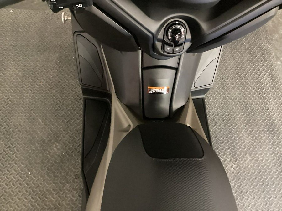 2024 Yamaha XMAX™ Base