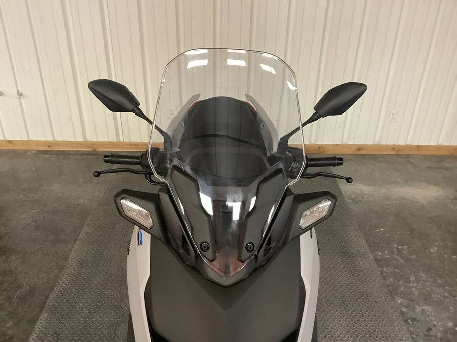 2024 Yamaha XMAX™ Base