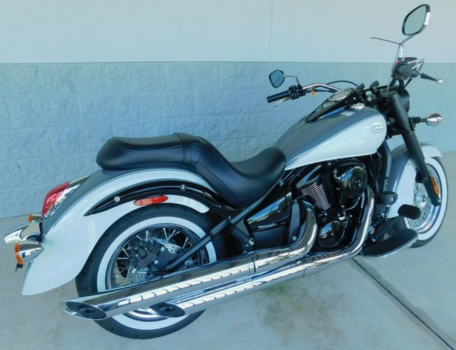 2024 Kawasaki Vulcan 900 Classic