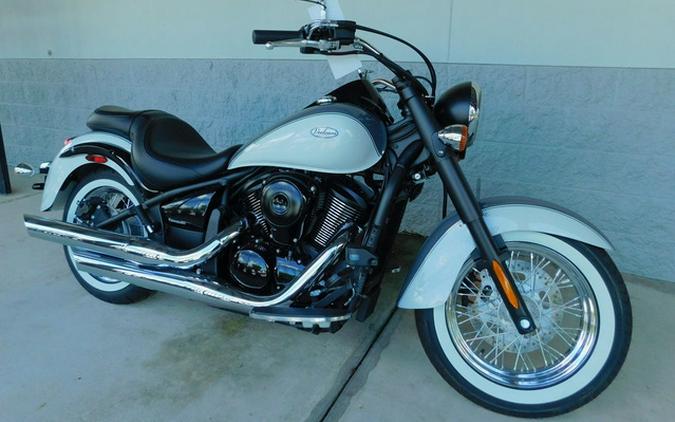 2024 Kawasaki Vulcan 900 Classic