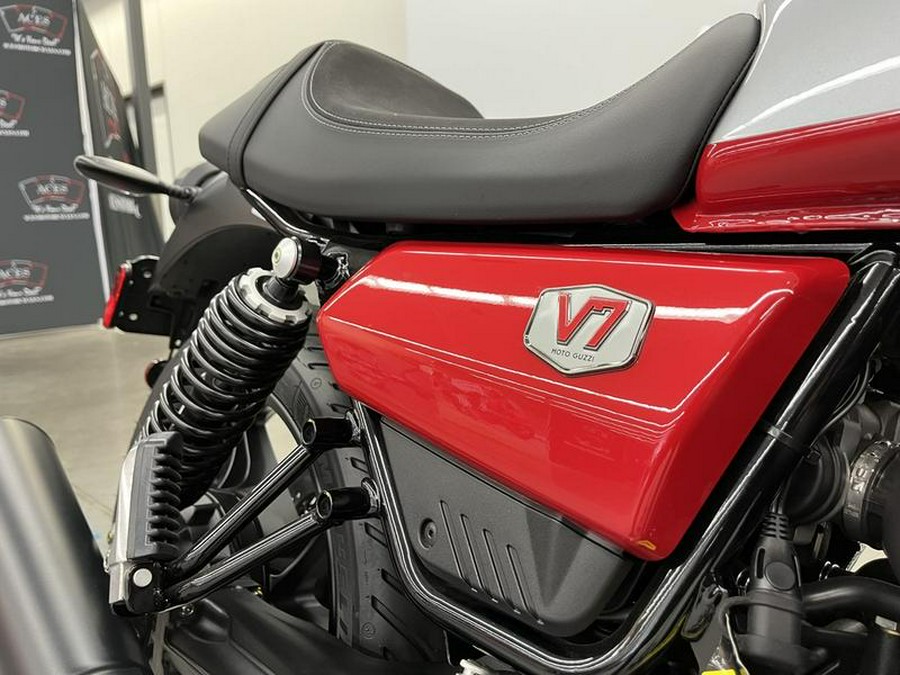 2024 Moto Guzzi V7 Stone Corsa