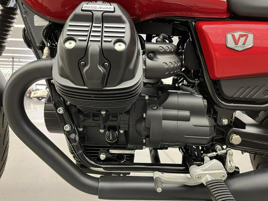 2024 Moto Guzzi V7 Stone Corsa