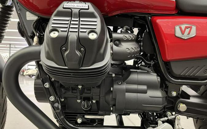 2024 Moto Guzzi V7 Stone Corsa