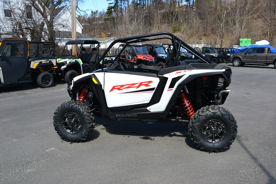 2024 Polaris Industries RZR XP 1000 Sport White Lightning FREE FREIGHT-FREE SETUP!