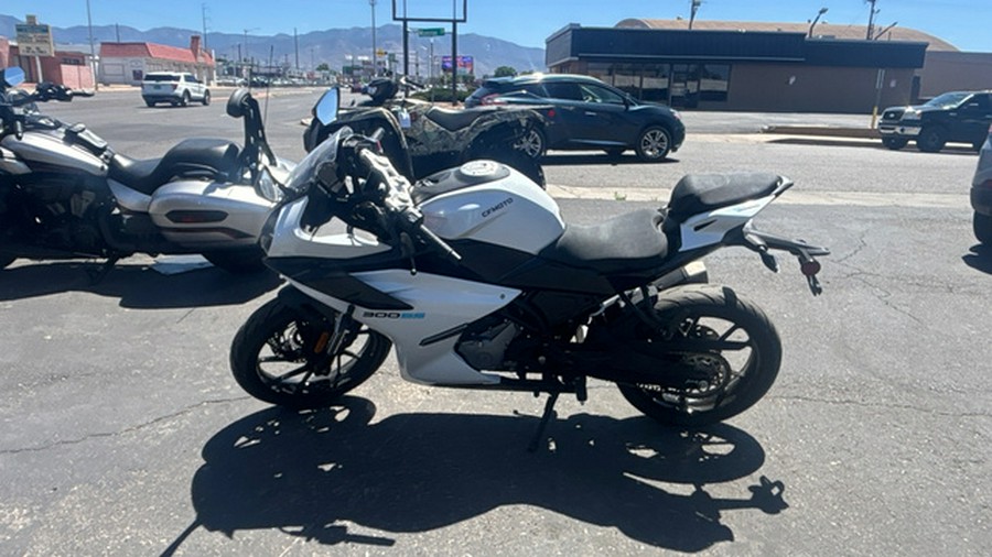 2025 CFMOTO 300SS CF300-5US