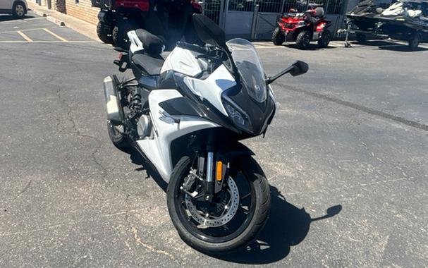 2025 CFMOTO 300SS CF300-5US