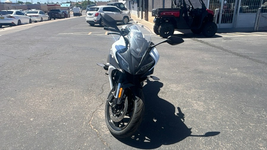 2025 CFMOTO 300SS CF300-5US