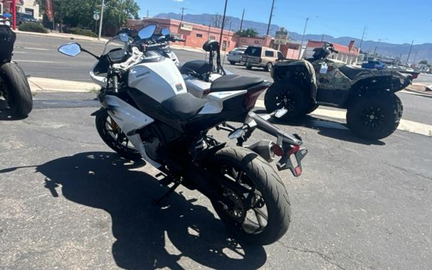 2025 CFMOTO 300SS CF300-5US