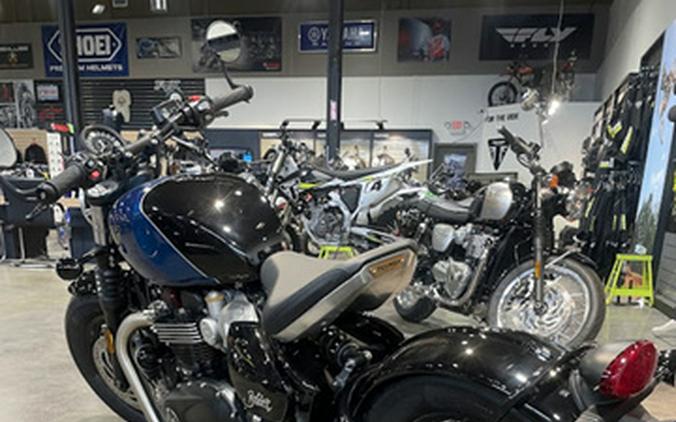 2026 Triumph Bonneville Bobber Interstellar Blue