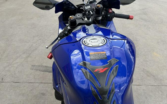 2021 Yamaha YZF-R1