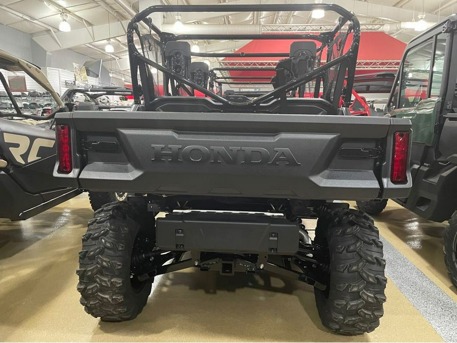 2023 Honda Pioneer 1000-6 Deluxe Crew