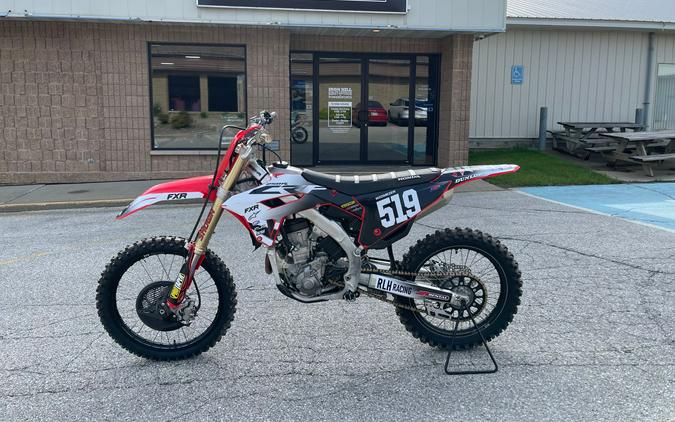 2022 Honda CRF250R Review (13 Fast Facts for Motocross Racing)