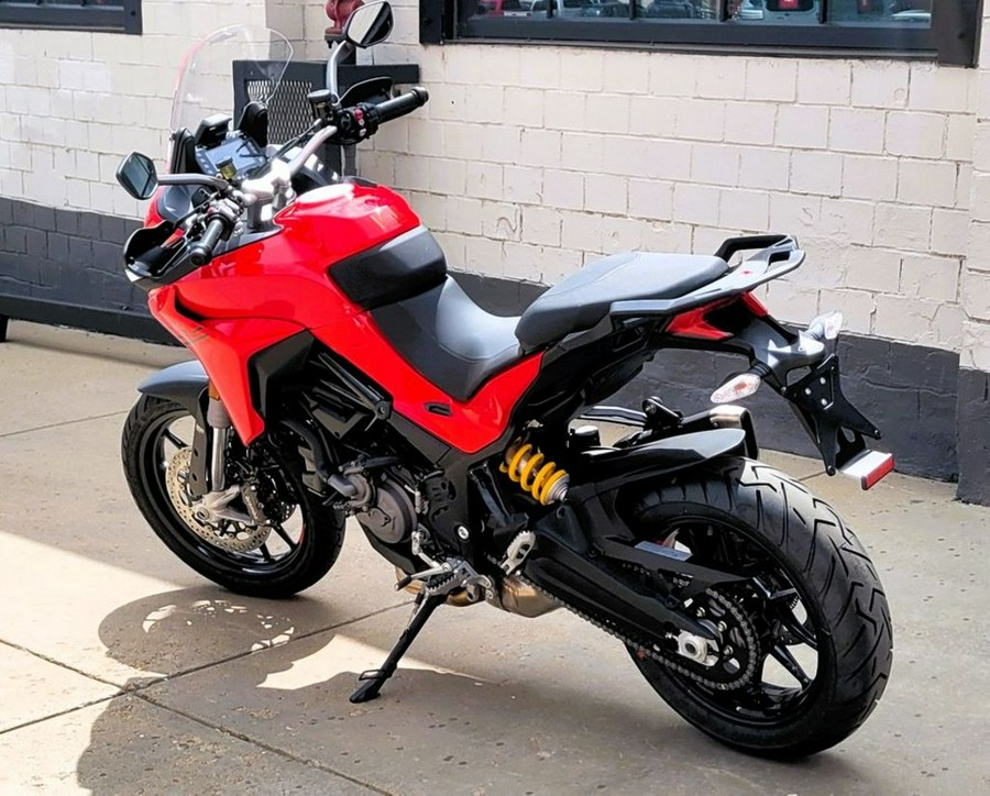 2024 Ducati Multistrada V2 S Red