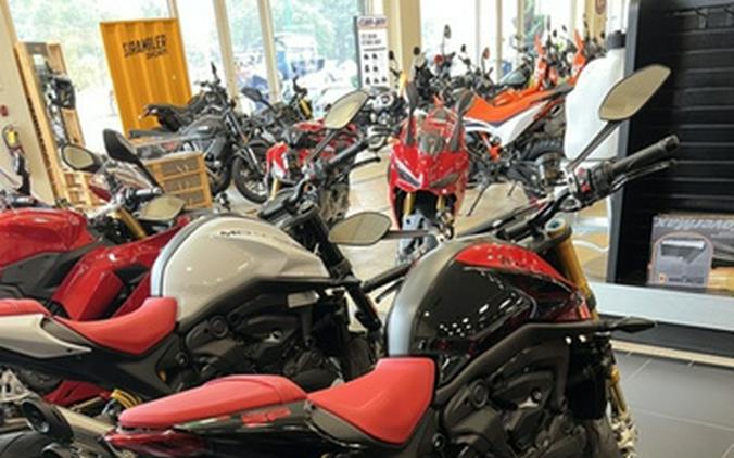 2025 Ducati Monster SP