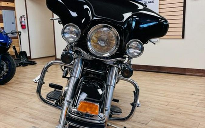 2004 Harley-Davidson® Electra Glide Classic